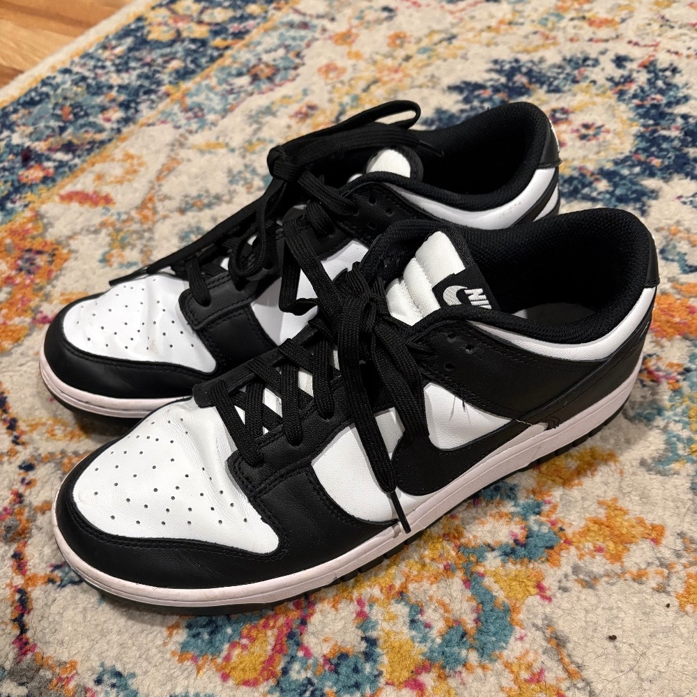 Nike Dunks Low (women’s)